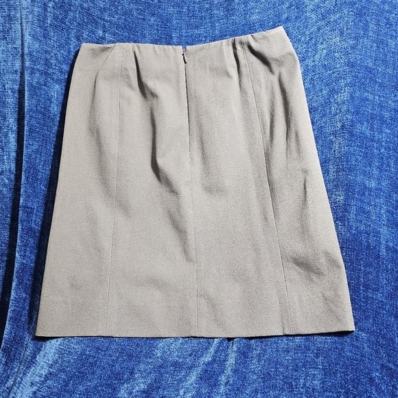 NEW Peace of Cloth Taupe Pencil Skirt Small - Picture 4 of 9